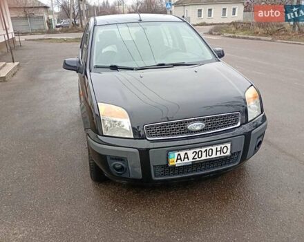 Черный Форд Фьюжн, объемом двигателя 1.6 л и пробегом 180 тыс. км за 4550 $, фото 4 на Automoto.ua