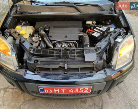 Черный Форд Фьюжн, объемом двигателя 1.6 л и пробегом 160 тыс. км за 7400 $, фото 8 на Automoto.ua