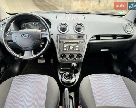 Форд Фьюжн 2008 в Луцке на Automoto.ua Черный Форд Фьюжн, объемом двигателя 1.4 л и пробегом 134 тыс. км за 5500 $, фото 6 на Automoto.ua