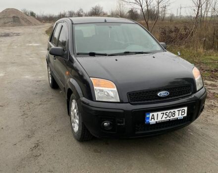 Чорний Форд Фьюжен, об'ємом двигуна 1.4 л та пробігом 101 тис. км за 4350 $, фото 1 на Automoto.ua