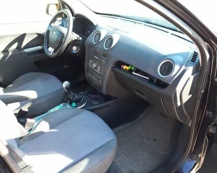 Чорний Форд Фьюжен, об'ємом двигуна 1.6 л та пробігом 312 тис. км за 4900 $, фото 5 на Automoto.ua