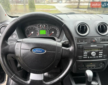Черный Форд Фьюжн, объемом двигателя 1.6 л и пробегом 147 тыс. км за 4300 $, фото 10 на Automoto.ua