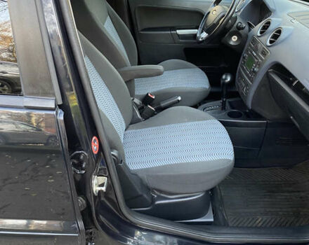 Черный Форд Фьюжн, объемом двигателя 1.6 л и пробегом 160 тыс. км за 7400 $, фото 15 на Automoto.ua