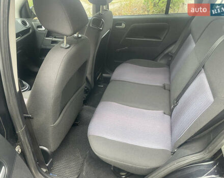 Форд Фьюжн 2008 в Чернигове на Automoto.ua Черный Форд Фьюжн, объемом двигателя 1.4 л и пробегом 150 тыс. км за 4800 $, фото 6 на Automoto.ua