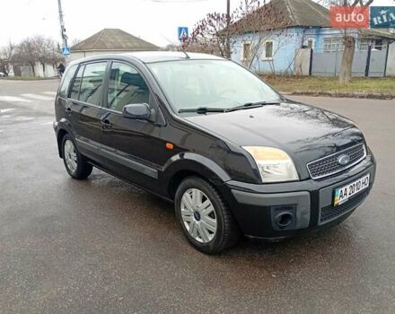 Черный Форд Фьюжн, объемом двигателя 1.6 л и пробегом 180 тыс. км за 4550 $, фото 3 на Automoto.ua