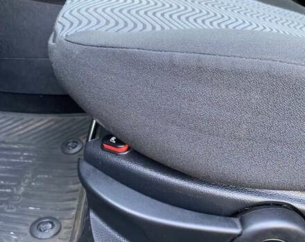 Черный Форд Фьюжн, объемом двигателя 1.6 л и пробегом 160 тыс. км за 7400 $, фото 20 на Automoto.ua