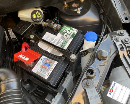 Черный Форд Фьюжн, объемом двигателя 1.6 л и пробегом 160 тыс. км за 7400 $, фото 10 на Automoto.ua