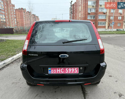 Черный Форд Фьюжн, объемом двигателя 1.4 л и пробегом 174 тыс. км за 6000 $, фото 5 на Automoto.ua