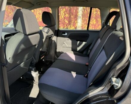 Чорний Форд Фьюжен, об'ємом двигуна 1.4 л та пробігом 174 тис. км за 6000 $, фото 19 на Automoto.ua