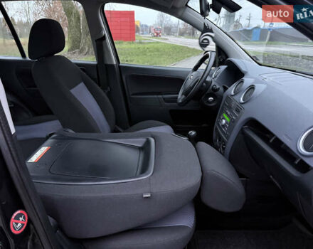 Черный Форд Фьюжн, объемом двигателя 1.4 л и пробегом 174 тыс. км за 6000 $, фото 40 на Automoto.ua