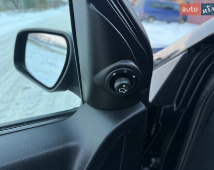 Черный Форд Фьюжн, объемом двигателя 1.4 л и пробегом 174 тыс. км за 6000 $, фото 11 на Automoto.ua