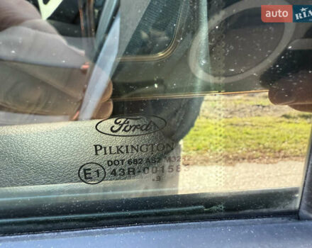 Чорний Форд Фьюжен, об'ємом двигуна 1.4 л та пробігом 174 тис. км за 6000 $, фото 81 на Automoto.ua