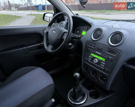 Черный Форд Фьюжн, объемом двигателя 1.4 л и пробегом 174 тыс. км за 6000 $, фото 34 на Automoto.ua