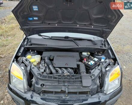 Чорний Форд Фьюжен, об'ємом двигуна 1.6 л та пробігом 168 тис. км за 4900 $, фото 10 на Automoto.ua