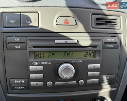 Чорний Форд Фьюжен, об'ємом двигуна 1.4 л та пробігом 174 тис. км за 6000 $, фото 37 на Automoto.ua