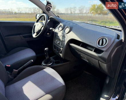 Чорний Форд Фьюжен, об'ємом двигуна 1.4 л та пробігом 174 тис. км за 6000 $, фото 42 на Automoto.ua