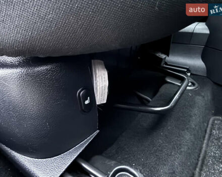 Черный Форд Фьюжн, объемом двигателя 1.4 л и пробегом 174 тыс. км за 6000 $, фото 37 на Automoto.ua