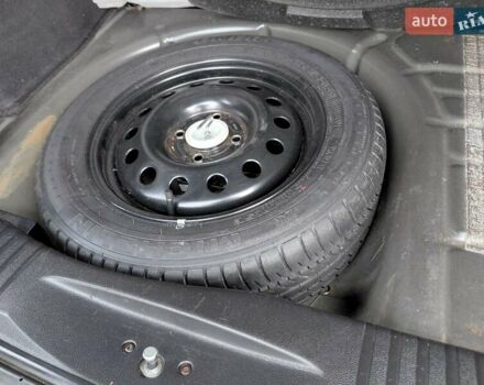 Чорний Форд Фьюжен, об'ємом двигуна 1.6 л та пробігом 168 тис. км за 4900 $, фото 11 на Automoto.ua