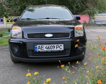 Чорний Форд Фьюжен, об'ємом двигуна 1.6 л та пробігом 215 тис. км за 6000 $, фото 17 на Automoto.ua