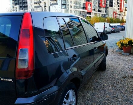 Чорний Форд Фьюжен, об'ємом двигуна 1.4 л та пробігом 153 тис. км за 4400 $, фото 5 на Automoto.ua