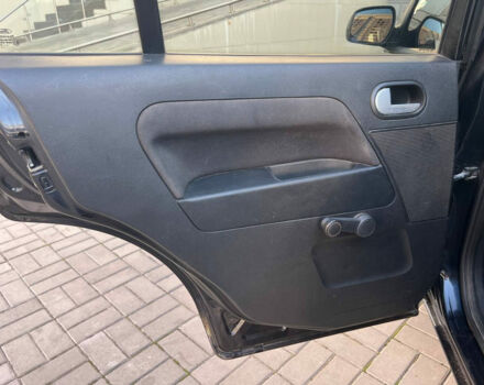 Черный Форд Фьюжн, объемом двигателя 1.4 л и пробегом 253 тыс. км за 4990 $, фото 13 на Automoto.ua