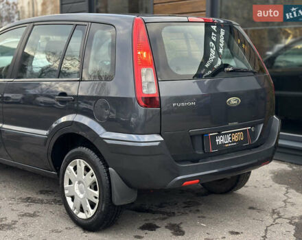 Черный Форд Фьюжн, объемом двигателя 1.6 л и пробегом 149 тыс. км за 4650 $, фото 10 на Automoto.ua