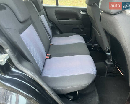 Черный Форд Фьюжн, объемом двигателя 1.6 л и пробегом 142 тыс. км за 6200 $, фото 6 на Automoto.ua