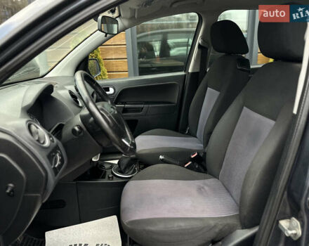 Черный Форд Фьюжн, объемом двигателя 1.6 л и пробегом 149 тыс. км за 4650 $, фото 20 на Automoto.ua