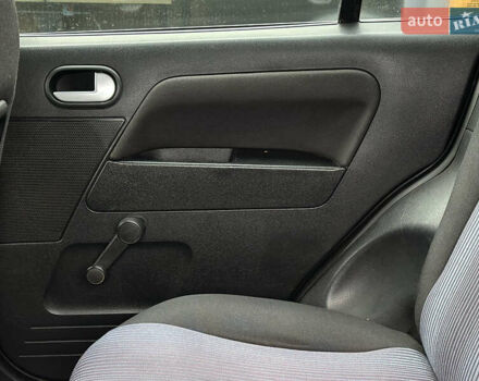 Черный Форд Фьюжн, объемом двигателя 1.6 л и пробегом 149 тыс. км за 4650 $, фото 39 на Automoto.ua