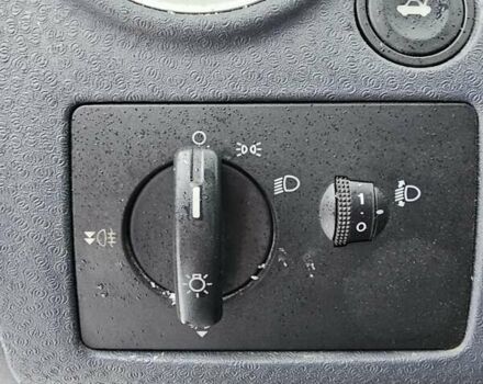 Чорний Форд Фьюжен, об'ємом двигуна 1.39 л та пробігом 160 тис. км за 2000 $, фото 11 на Automoto.ua