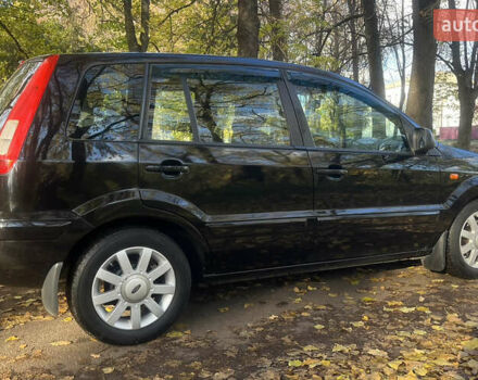 Черный Форд Фьюжн, объемом двигателя 1.6 л и пробегом 142 тыс. км за 5900 $, фото 1 на Automoto.ua