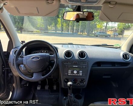 Черный Форд Фьюжн, объемом двигателя 1.6 л и пробегом 210 тыс. км за 6600 $, фото 5 на Automoto.ua