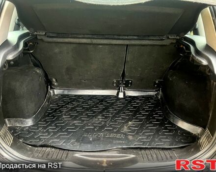 Форд Фьюжен 2011 у Нежине на Automoto.ua Чорний Форд Фьюжен, об'ємом двигуна 1.6 л та пробігом 142 тис. км за 6700 $, фото 12 на Automoto.ua