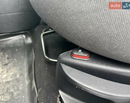 Черный Форд Фьюжн, объемом двигателя 1.6 л и пробегом 145 тыс. км за 5999 $, фото 27 на Automoto.ua