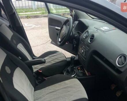 Черный Форд Фьюжн, объемом двигателя 1.6 л и пробегом 213 тыс. км за 6200 $, фото 15 на Automoto.ua