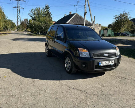 Черный Форд Фьюжн, объемом двигателя 1.39 л и пробегом 320 тыс. км за 4500 $, фото 5 на Automoto.ua