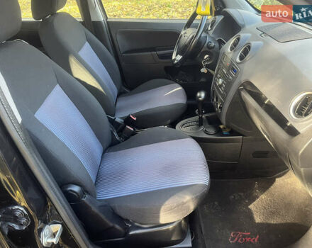 Черный Форд Фьюжн, объемом двигателя 1.6 л и пробегом 142 тыс. км за 5900 $, фото 8 на Automoto.ua