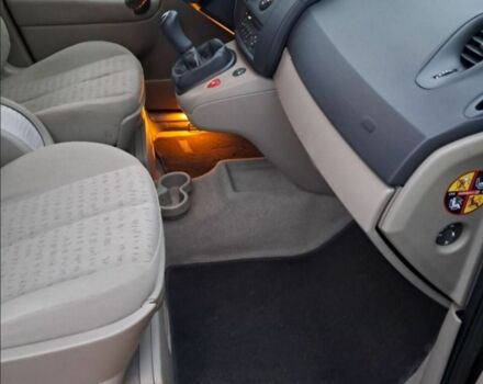 Черный Форд Фьюжн, объемом двигателя 1.6 л и пробегом 242 тыс. км за 4999 $, фото 5 на Automoto.ua