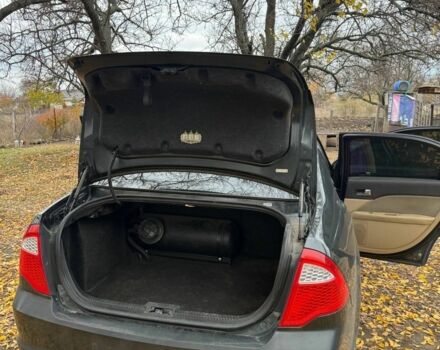 Черный Форд Фьюжн, объемом двигателя 2.5 л и пробегом 332 тыс. км за 6000 $, фото 7 на Automoto.ua