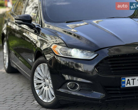 Форд Фьюжен 2012 у Івано-Франківську на Automoto.ua Чорний Форд Фьюжен, об'ємом двигуна 2 л та пробігом 286 тис. км за 9399 $, фото 5 на Automoto.ua