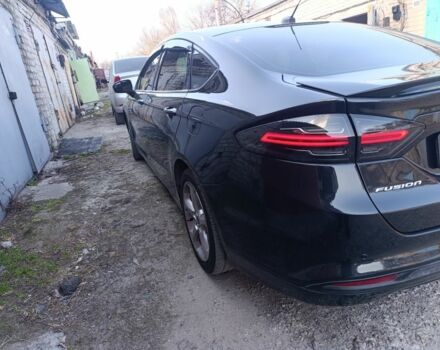 Черный Форд Фьюжн, объемом двигателя 1.6 л и пробегом 220 тыс. км за 9300 $, фото 6 на Automoto.ua