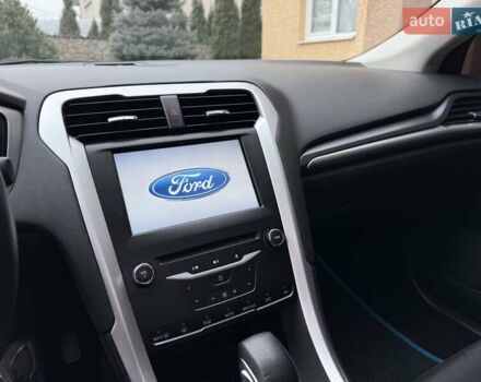 Чорний Форд Фьюжен, об'ємом двигуна 1.6 л та пробігом 181 тис. км за 8200 $, фото 31 на Automoto.ua