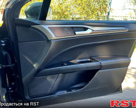 Черный Форд Фьюжн, объемом двигателя 2 л и пробегом 276 тыс. км за 8499 $, фото 8 на Automoto.ua