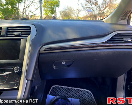 Черный Форд Фьюжн, объемом двигателя 2 л и пробегом 276 тыс. км за 8499 $, фото 10 на Automoto.ua