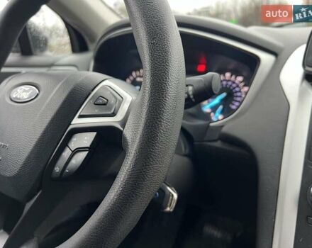 Чорний Форд Фьюжен, об'ємом двигуна 2.5 л та пробігом 215 тис. км за 8700 $, фото 23 на Automoto.ua