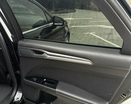 Чорний Форд Фьюжен, об'ємом двигуна 2.49 л та пробігом 182 тис. км за 10000 $, фото 42 на Automoto.ua