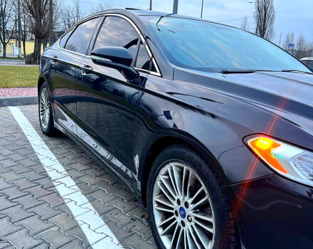 Черный Форд Фьюжн, объемом двигателя 2 л и пробегом 257 тыс. км за 9500 $, фото 1 на Automoto.ua