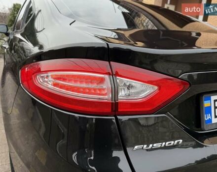 Чорний Форд Фьюжен, об'ємом двигуна 1.6 л та пробігом 181 тис. км за 8200 $, фото 48 на Automoto.ua