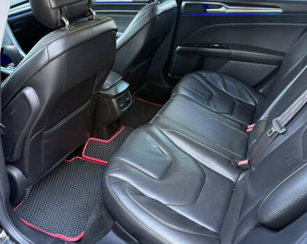 Чорний Форд Фьюжен, об'ємом двигуна 2 л та пробігом 187 тис. км за 9600 $, фото 32 на Automoto.ua