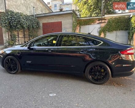 Черный Форд Фьюжн, объемом двигателя 2 л и пробегом 234 тыс. км за 12600 $, фото 7 на Automoto.ua